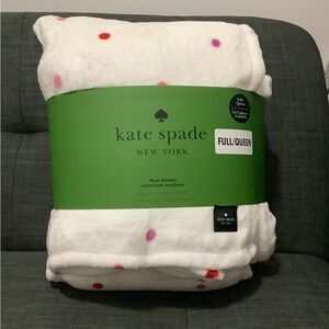 Kate Spade White Blanket with Colorful Dots..Queen 🔴